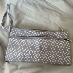 Grey Patterned wristlet
